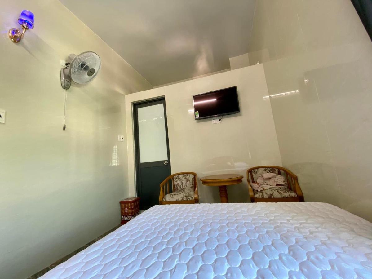 Nha Nghi Duy Tan Motel 140 Nguyen Du 0353007568 Куангнгай Екстер'єр фото